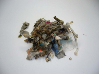 Sekundärbrennstoffe vor der Mahlung und nach der Mahlung